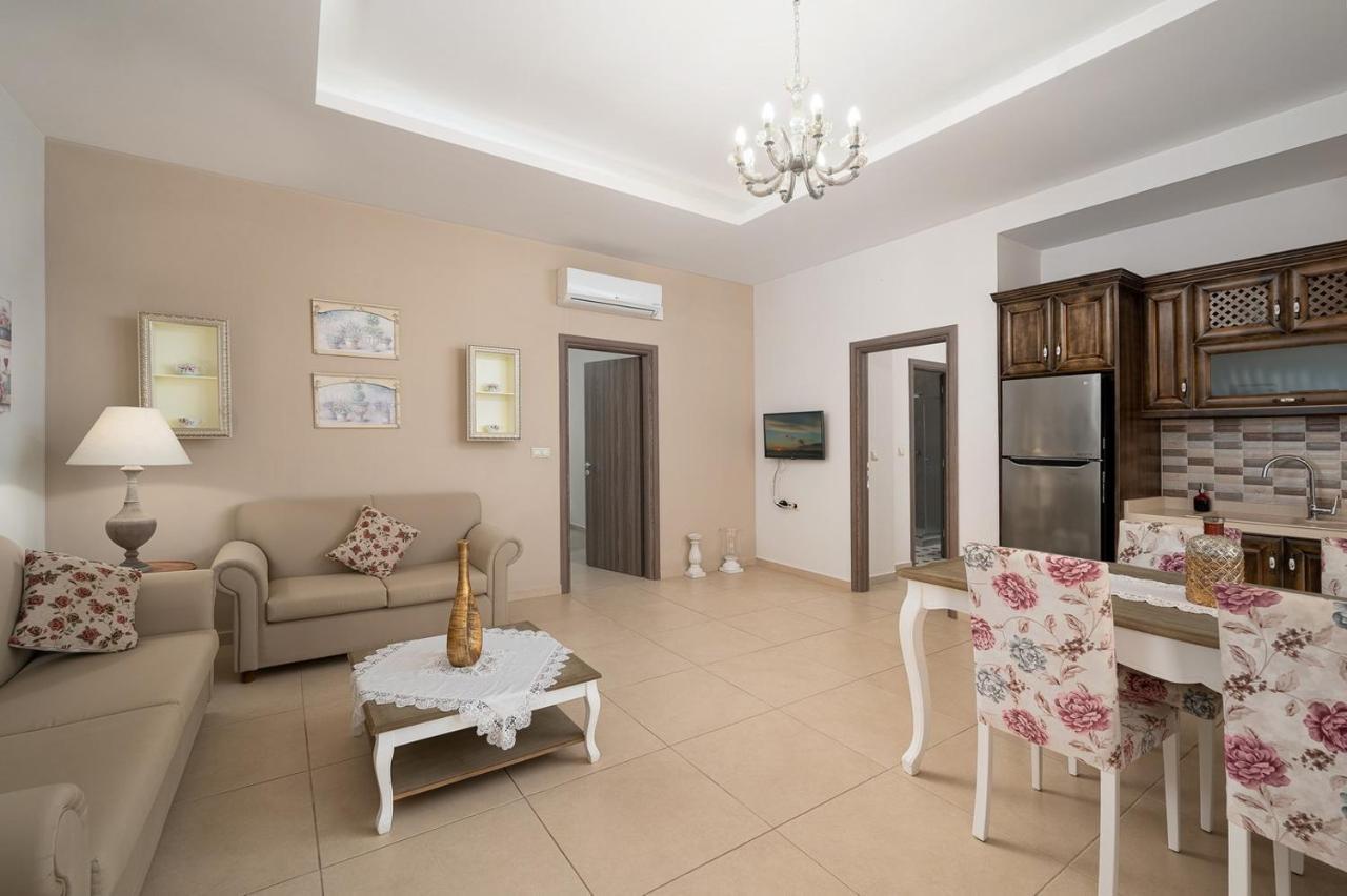 Orelia Cretan Deluxe Apartments Камиларион Экстерьер фото